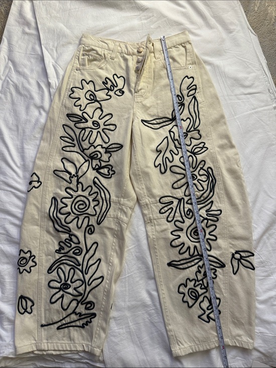 We The Free Denim - We The Free Cream Jeans with Black Floral Outline Embroidery